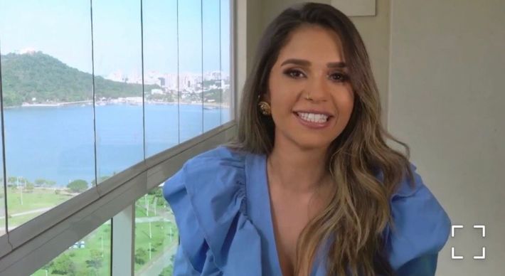 O segundo episódio do quadro 'A Hora do Furacão', no qual a ex-sister mostra a reforma de seu novo apê, vai ao ar amanhã no AGTV às 14h20. E você também vai poder acompanhar tudo o que rola no programa todas as quintas-feiras à tarde aqui no site