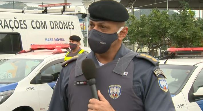 Segundo o Coronel Juffo, no total, cinco pessoas com mandados em aberto foram presas e mais de 20 foram conduzidas às delegacias na Operação Blackout, que começou na terça-feira (07)