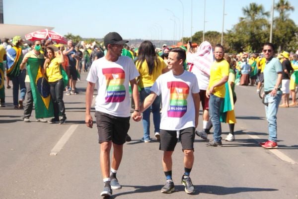 Movimento Gays com Bolsonaro tem crescido nos últimos dois anos