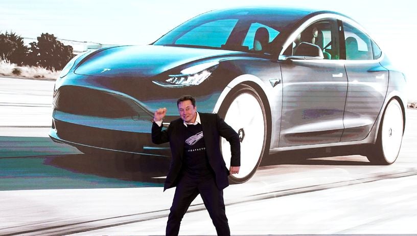 Elon Musk é dono de cerca de um quinto das ações da Tesla