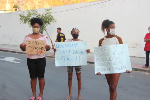 Religiosos fizeram ato ecumênico em memória ao morador em situação de rua queimado vivo por Lorraine Boldrini/ Divulgação
