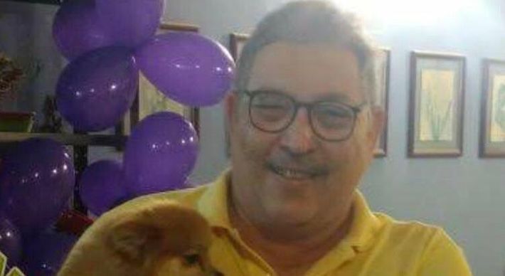 Familiares contaram que apesar de ser do grupo de risco, Aloysio Nobrega da Motta afirmou que ia se manter trabalhando já que tinha jurado salvar vidas