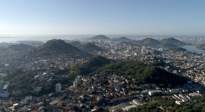 A Sesa informou que o município chegou aos 10.016 casos nesta segunda-feira (13), com 337 mortes registrados pela Covid-19
