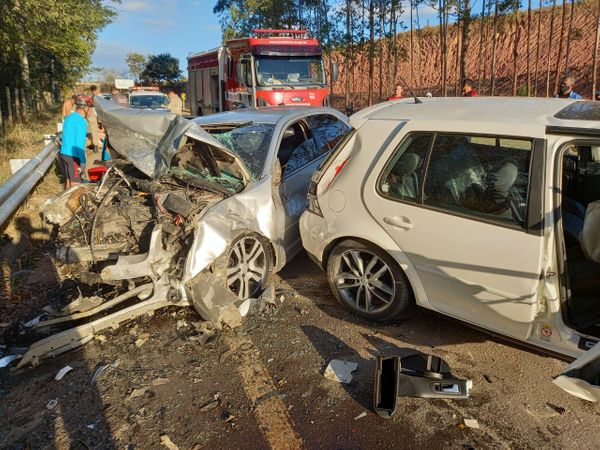 Acidente deixa quatro pessoas feridas em rodovia no interior de Nova Venécia