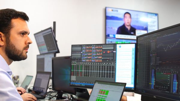 Thomas Giuberti, economista e assessor de Investimentos na Golden Investimentos, diz que o futuro da Bolsa ainda depende de novas notícias sobre a Covid-19