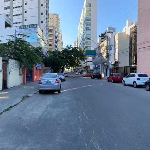 Na área adquirida no leilão pelo valor de R$ 680 mil, no total, será construído um centro de apoio social pela igreja católica da Praia da Costa