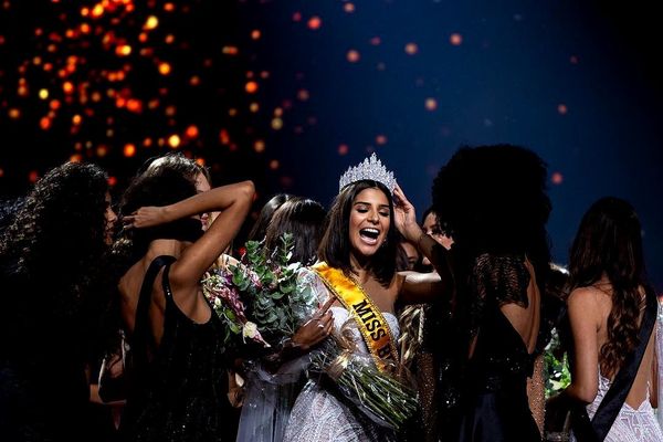 A coroação da Miss Minas Gerais 2019, Júlia Horta, no Miss Brasil 2019