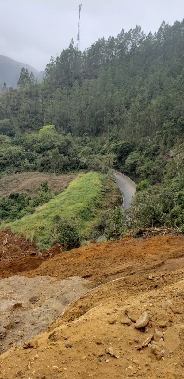 Interdição em trecho da BR 262, no Espírito Santo por Divulgação | DNIT