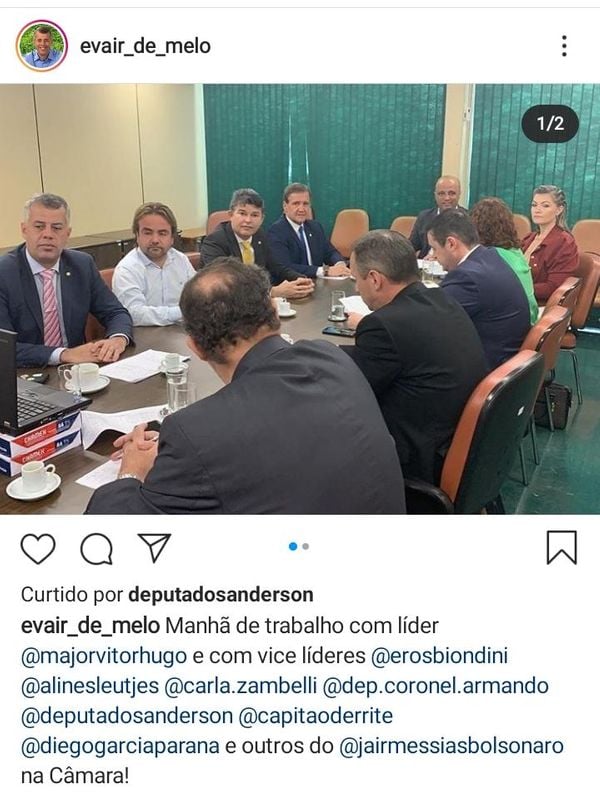 Primeira foto publicada na rede social mostrava todos os deputados sem máscara, imagem foi deletada em seguida