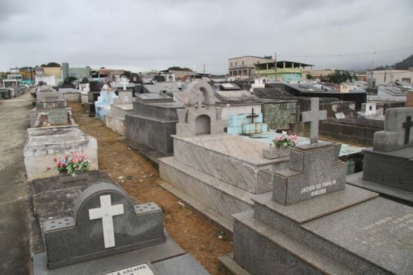 Cemitério São Pedro, no bairro Cruzeiro do Sul, é um dos oito administrados pela Prefeitura de Cariacica