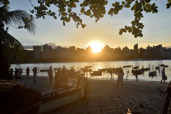 Vitória - ES - Entardecer na Ilha do Frade. por Vitor Jubini