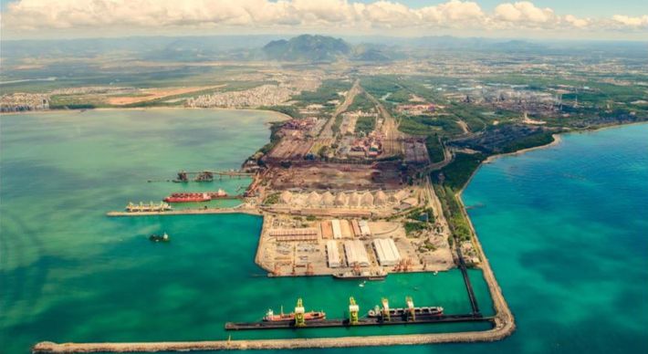 Acordo entre a petroleira e a Vale vai garantir fornecimento de combustível para navios no Estado por mais seis meses. Até lá, empresa deve buscar outras alternativas, sendo uma das possibilidades ir para áreas da Codesa
