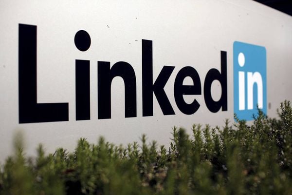 LinkedIn demite 960 funcionários devido à pandemia 