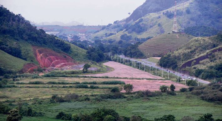 Estado chegou a desapropriar terreno, mas governo federal não disponibilizou recursos para instalação de espaços