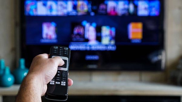 Empresas de TV por assinatura exigem fidelidade mínima dos seus clientes em seus contratos