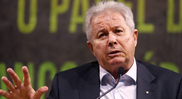 Defensor da privatização do BB, ele indicou André Brandão para ser seu substituto no cargo, que deixa oficialmente na terça-feira (22)
