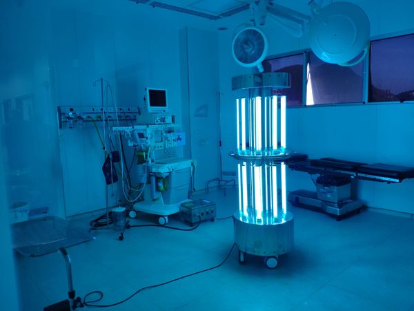 Sistema de desinfecção por radiação ultravioleta no Hospital Unimed Vitória, uma das inovações tecnológicas implantadas no complexo
