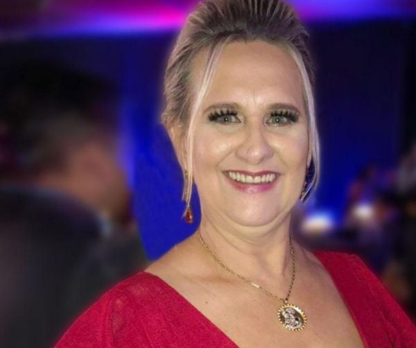 Etania Lira, proprietária da Jaklayne Joias