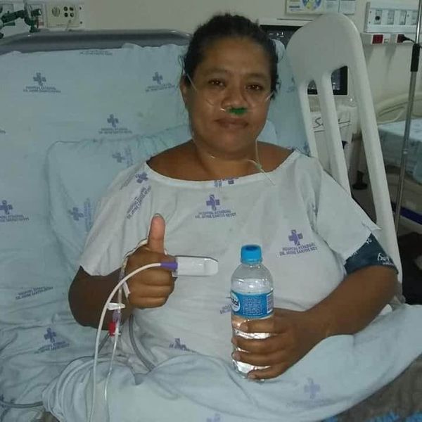 A técnica de enfermagem Djenane Pereira Fernandes Almeida, 40 anos,  sobreviveu à Covid-19 depois de ficar 8 dias internada 
