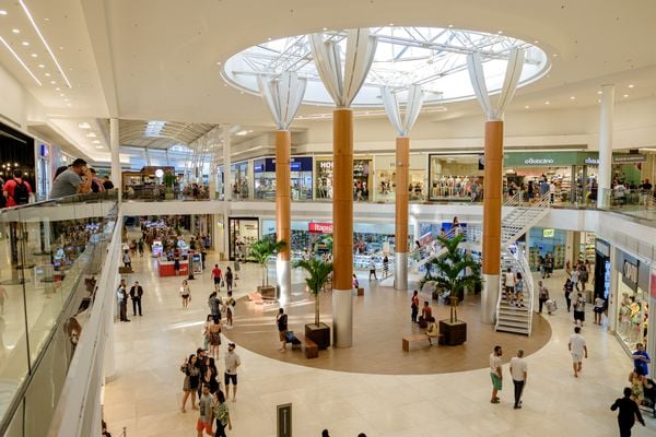 Shopping Vitória completa 27 anos de história no mercado capixaba
