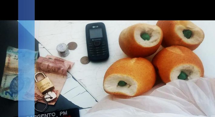 De acordo com a Polícia Militar, os pães foram encontrados dentro de uma sacola que estava com o suspeito, em Mantenópolis