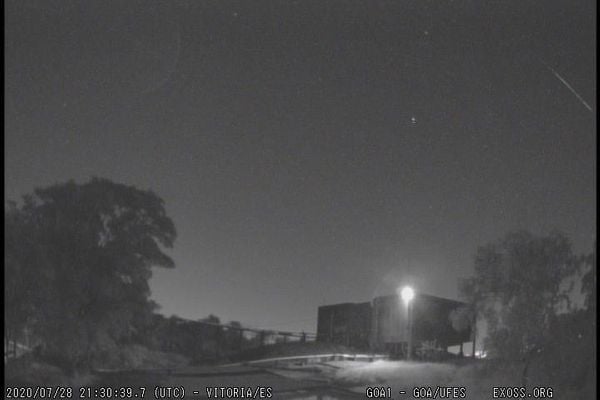 Chuva de meteoros no céu do ES por Gaturamo | Ufes