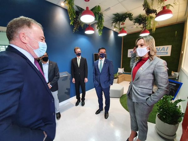 Posse da nova presidente da Findes, Cristhine Samorini