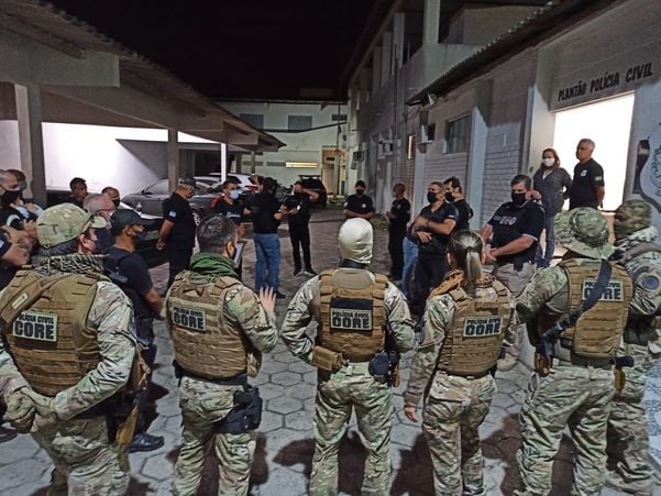 Investigados por crimes de roubo, tráfico de drogas e homicídios são alvos de operação no Norte do ES