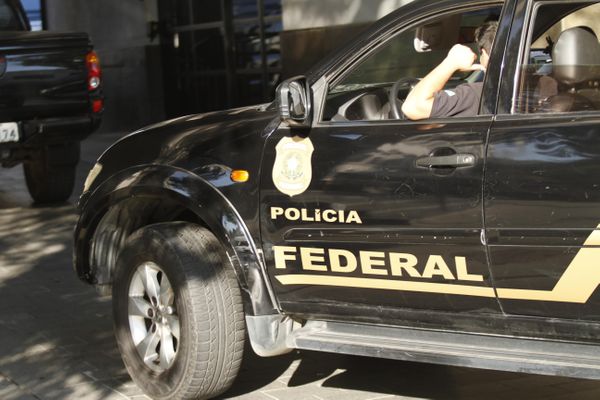 Polícia Federal (PF) realiza uma nova etapa da Operação Ponto Final, no Rio de Janeiro