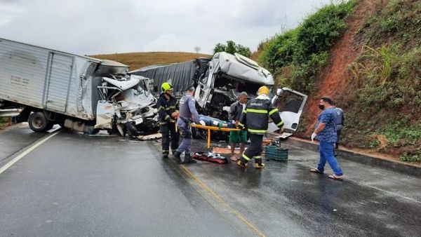 Acidente foi na rodovia ES 320 por Corpo de Bombeiros ES