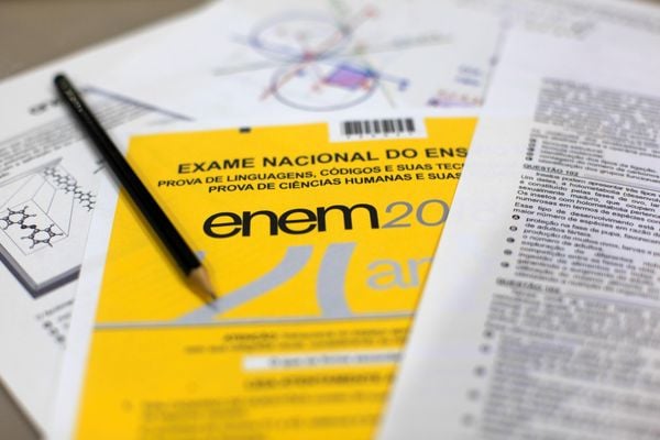Divulgado edital com as regras da realização do Exame Nacional do Ensino Médio (Enem) 2020 impresso