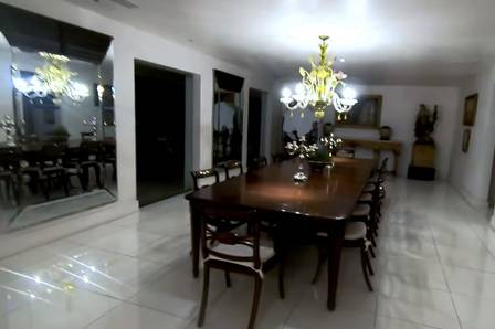 Imagem mostra interior da mansão de Hebe Camargo, eterna estrela da TV Brasileira, em São Paulo;