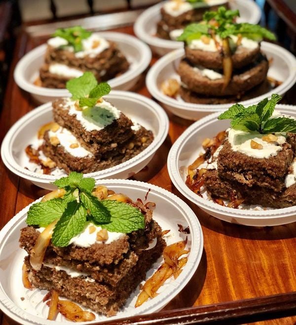 Quibes com castanha do Moussa Cozinha Árabe de Origem