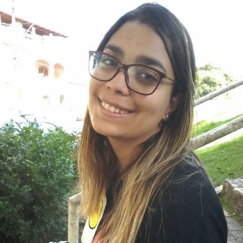 Pelas redes sociais, a família agradeceu o apoio de parentes e 'desconhecidos solidários na busca por Bianca'