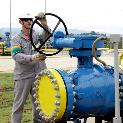 Entenda a briga do ES com a Petrobras para barrar alta no preço do gás