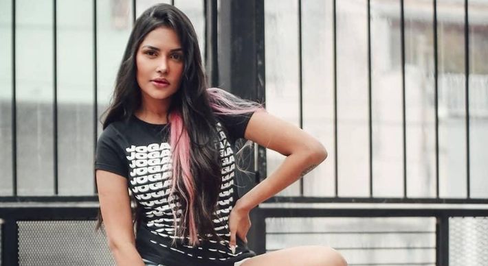 No domingo (2), cantora do 'BBB 20' abriu o jogo e admitiu fim de relacionamento com o modelo Fernando Pessiquelli e promete focar 100% na carreira