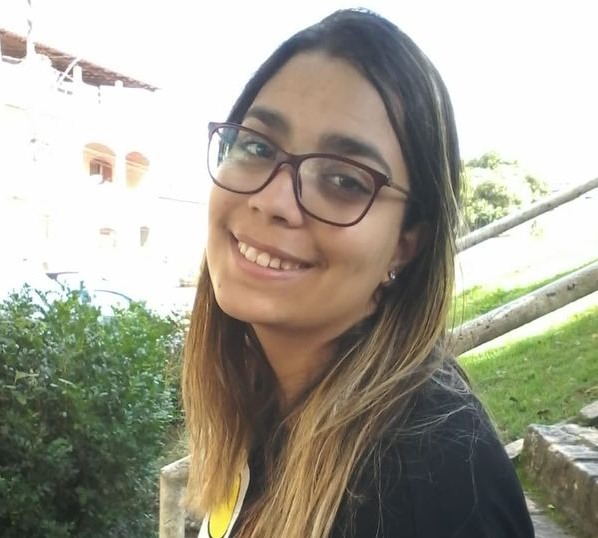 Bianca Paulino, de 17 anos, enviou esta foto após sair de casa. Crédito: Reprodução
