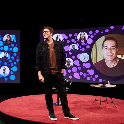 Estreando a nova temporada de 'Que História É Essa Porchat?', ator e humorista fala dos novos padrões de humor e das produções durante a pandemia