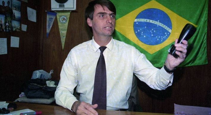 Crítico histórico do tributo, presidente autorizou equipe econômica a avaliar criação de um imposto sobre transações financeiras similar à antiga CPMF, que era a Contribuição Provisória sobre Movimentações Financeiras