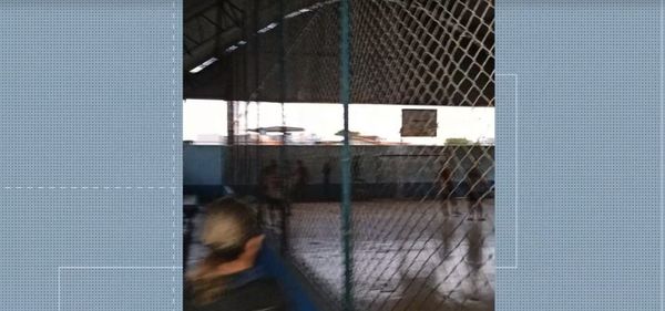 Guarda Municipal encontrou maconha na quadra poliesportiva de um escola que foi invadida em Vila Velha