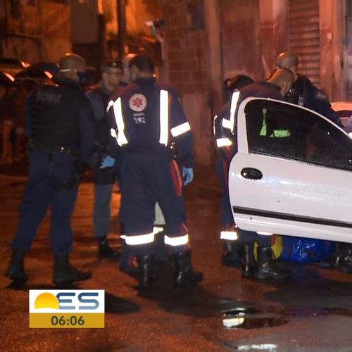 Homem é assassinado dentro de carro em Vila Velha