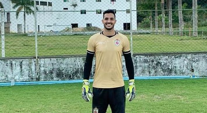 Zé Augusto já está treinando com o elenco desde o mês de julho, o arqueiro estava no Comercial-MS