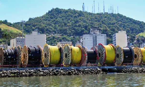  De acordo com a empresa, a fabricação do produto passará a ser feita na unidade da companhia no Porto do Açu, no Rio de Janeiro.
  por Gabriel Lordêllo/Acervo A Gazeta