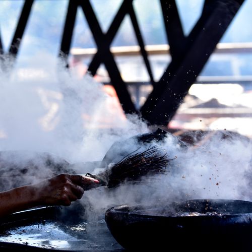 Fotojornalismo: ensaio retrata o retorno das atividades das paneleiras de Goiabeiras