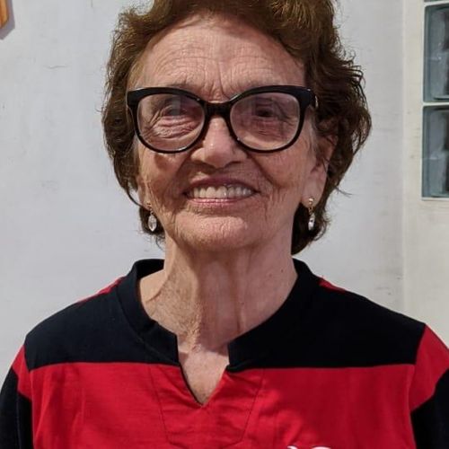 Aos 92 anos, idosa de Colatina ganha vídeo de Zico no aniversário