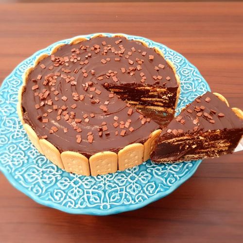 A receita da chef Elizângela Merlo, da doceria Lili Gourmet, rende dez fatias e fica pronta para servir em mais ou menos 1 hora