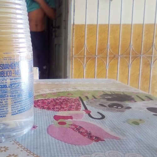 Comercialização foi banida em 2002 no Brasil, mas pandemia do novo coronavírus motivou o retorno do produto aos mercados; entenda os riscos