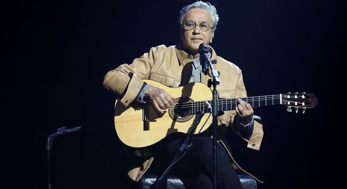 Lançada pelos Beatles em 26 de agosto, a música 'Hey Jude' soava como um sopro de esperança para Caetano Veloso, preso em dezembro do mesmo ano e ao longo de 54 dias, por ordem da ditadura militar