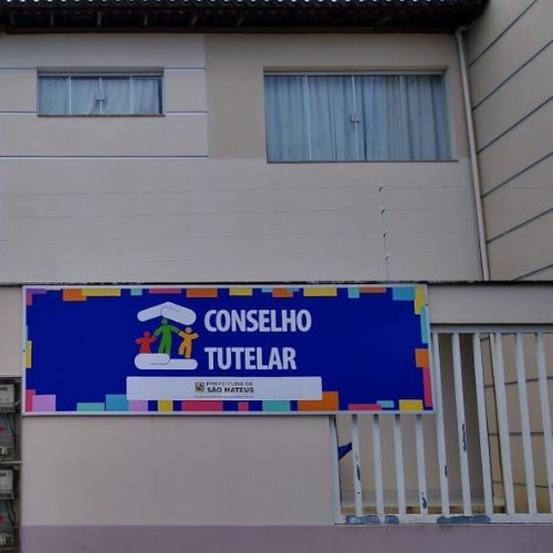 Criança teve a gravidez de três meses confirmada após ser levada por uma tia a hospital. A menor relatou que era estuprada por um tio desde os 6 anos. O homem ainda não foi localizado pela polícia