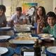 Imagem - Zezé Di Camargo posa com Graciele, Wanessa, Marcus Buaiz e netos